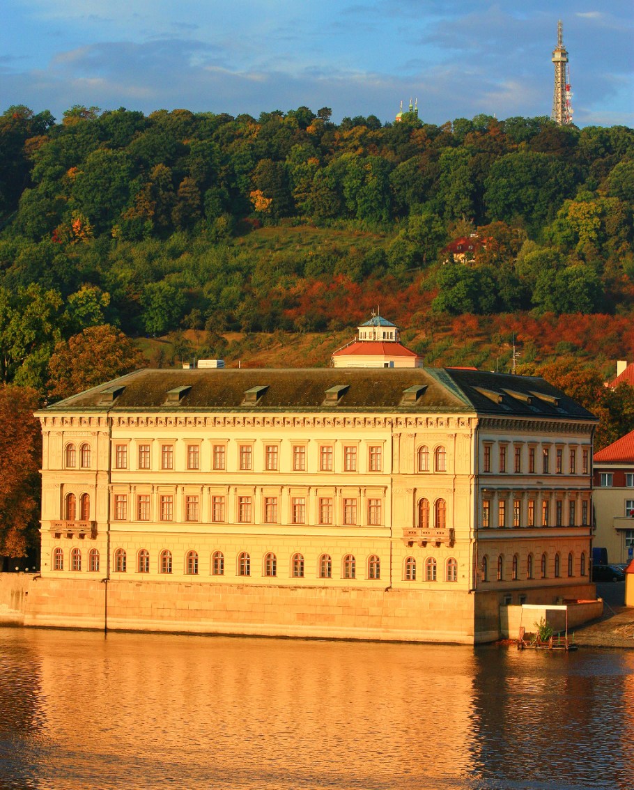 Charles Bridge, Vltava river, Moldau, Petrin, Prague, Praha, Czech Republic, fotoeins.com