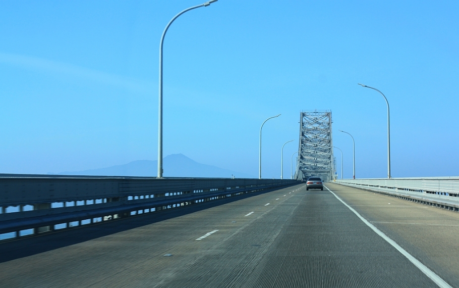 Westbound I-580 San Rafael Bridge