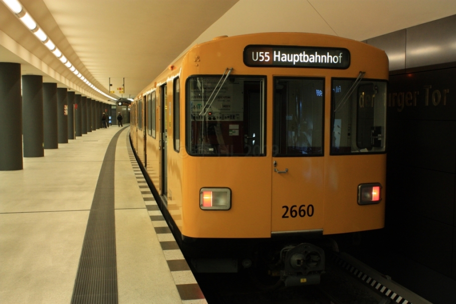 U-Bahn Brandenburger Tor