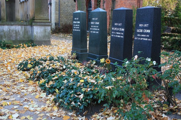 Familie Grimm, Alter St.-Matthäus-Kirchhof, Schöneberg, Berlin, Germany Familie Grimm, Alter St.-Matthäus-Kirchhof, Schöneberg, Berlin, Germany