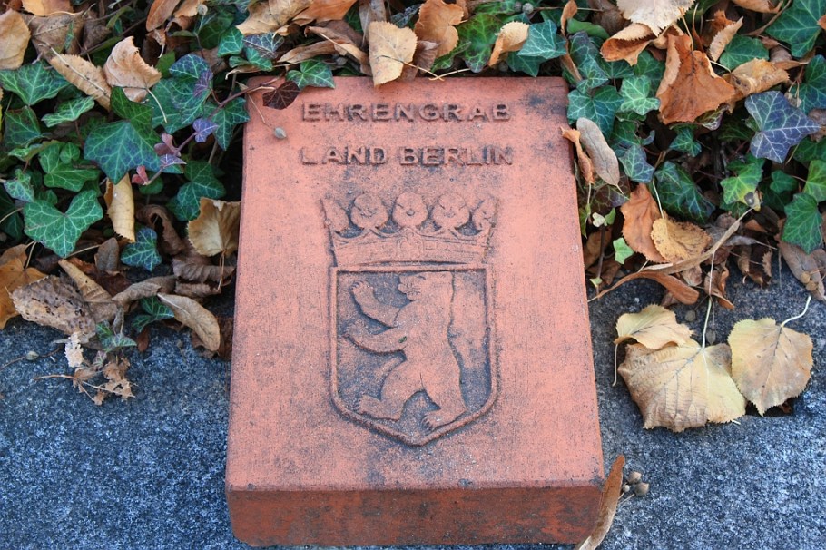 Alter St.-Matthäus-Kirchhof, Schöneberg, Berlin, Germany, fotoeins.com