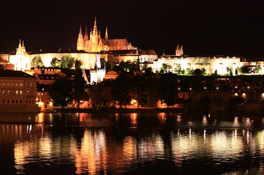 Smetanovo nábřeží, Prague, Praha, fotoeins.com