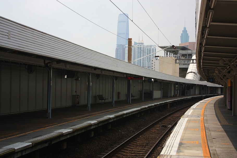 Lo Wu MTR station: border crossing to Shenzhen China, Lo Wu, Hong Kong