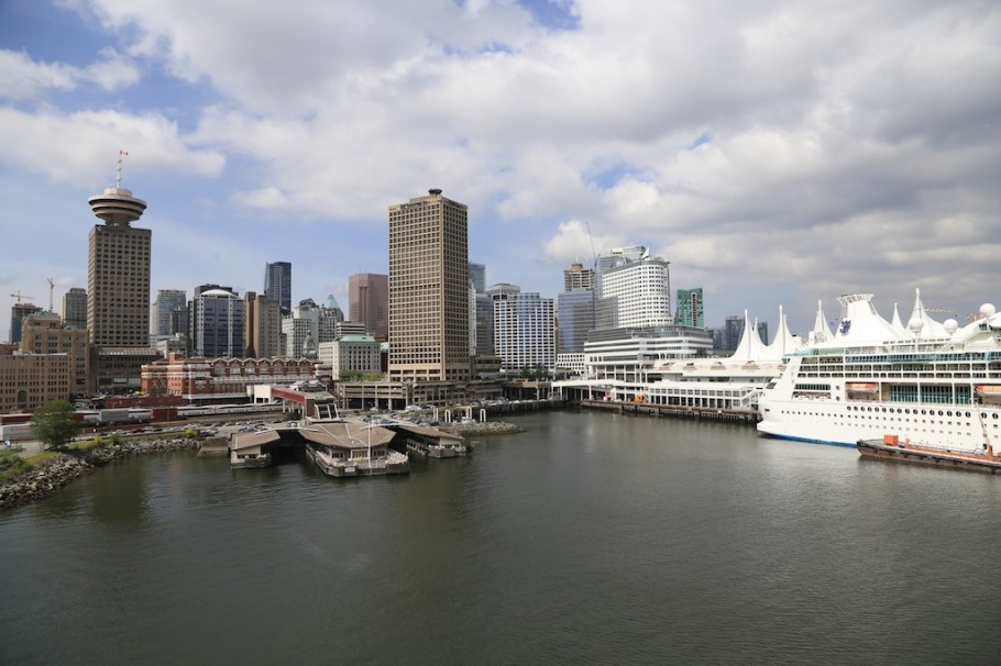 Helijet's "West Coast Spectacular" Vancouver tour