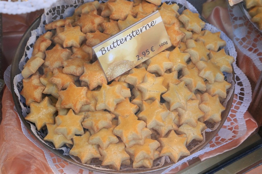 Weihnachten, Backwaren, Cafe Gundel, Karlsplatz, Hauptstrasse 212, Heidelberg, Germany, fotoeins.com