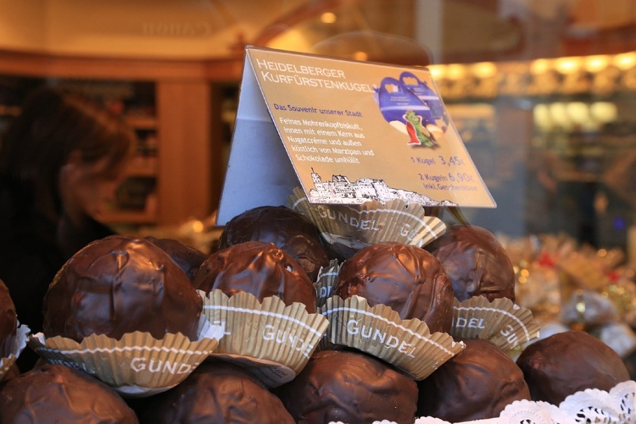 Weihnachten, Backwaren, Cafe Gundel, Karlsplatz, Hauptstrasse 212, Heidelberg, Germany, fotoeins.com