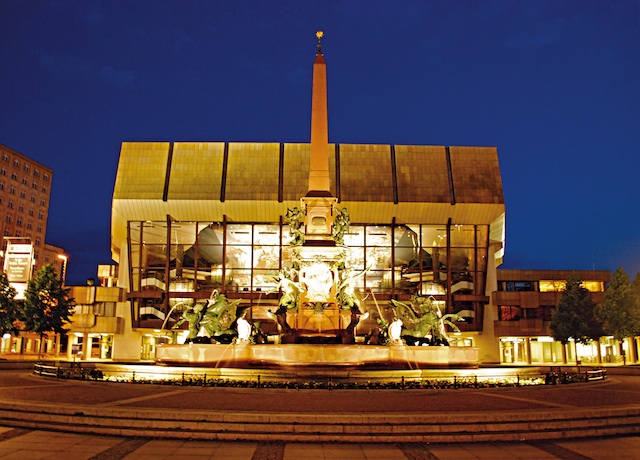 Leipzig: Gewandhaus concert hall, evening, by Schmidt, Leipziger Tourismus und Marketing GmbH