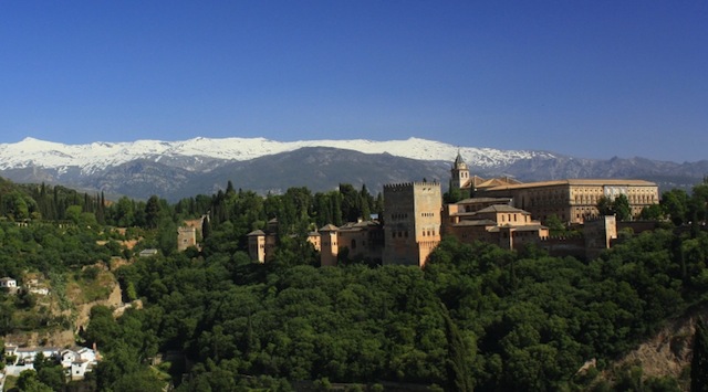 Alhambra, Sierra Nevada, Granada, Andalucia, Spain, fotoeins.com