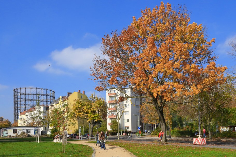 Gasometer, Rote Insel, Schöneberg, Berlin, Germany, fotoeins.com