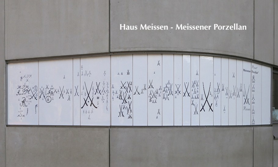 Haus Meissen, Meissener Porzellan, Staatliche Porzellan-Manufaktur Meissen, Meissen, Sachsen, Saxony, Germany, fotoeins.com