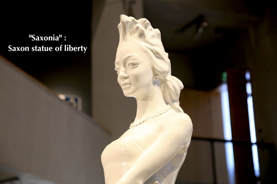 Haus Meissen, Meissener Porzellan, Staatliche Porzellan-Manufaktur Meissen, Meissen, Sachsen, Saxony, Germany, fotoeins.com