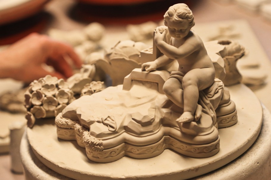 Haus Meissen, Meissener Porzellan, Staatliche Porzellan-Manufaktur Meissen, Meissen, Sachsen, Saxony, Germany, fotoeins.com