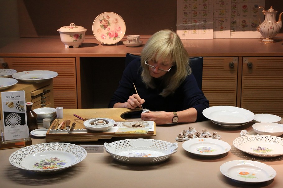 Haus Meissen, Meissener Porzellan, Staatliche Porzellan-Manufaktur Meissen, Meissen, Sachsen, Saxony, Germany, fotoeins.com