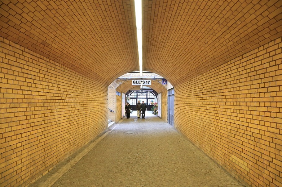 Mahnmal Gleis 17, Berlin Grunewald, Gueterbahnhof Grunewald, Bahnhof Grunewald, Memorial at track 17, Grunewald station, Grunewald, Berlin, Germany, fotoeins.com