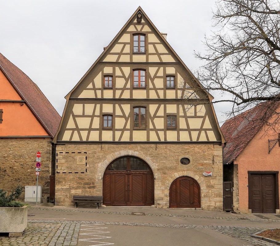 Schrannenplatz 16, Rothenburg ob der Tauber, Germany, fotoeins.com