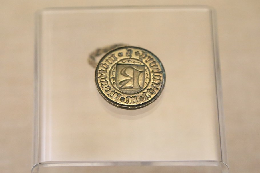 Judaica, Reichsstadtmuseum, Imperial City Museum, Altstadt, Rothenburg ob der Tauber, Germany, fotoeins.com