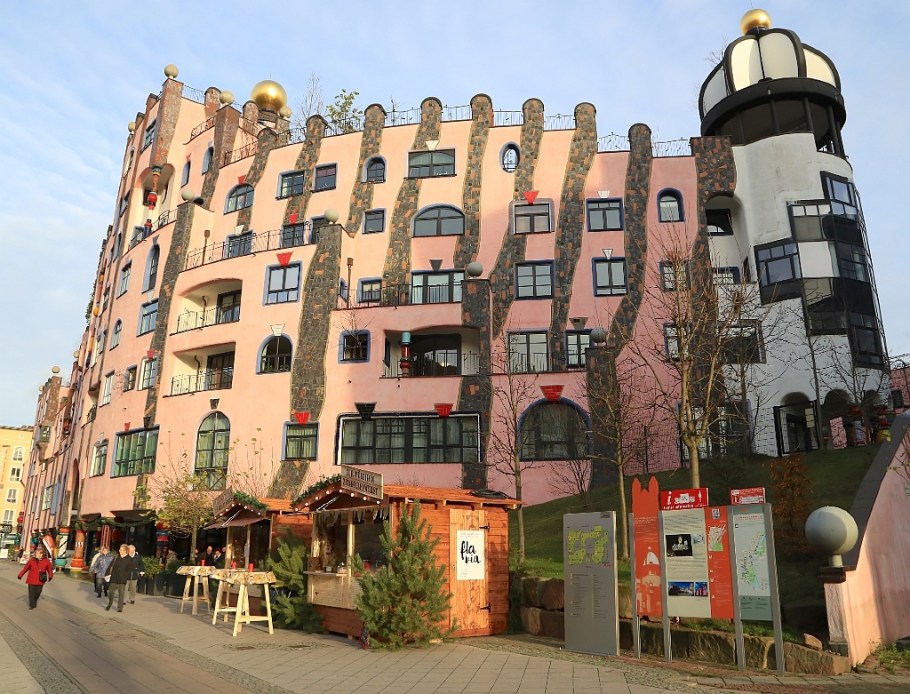 Gruene Zitadelle, Green Citadel, Friedensreich Hundertwasser, Magdeburg, Sachsen-Anhalt, Saxony-Anhalt, Germany, fotoeins.com