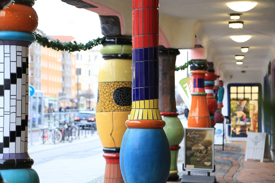 Gruene Zitadelle, Green Citadel, Friedensreich Hundertwasser, Magdeburg, Sachsen-Anhalt, Saxony-Anhalt, Germany, fotoeins.com