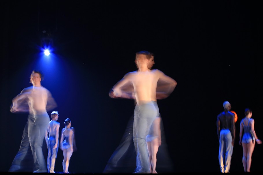 Ballet BC, Program 3, BalletBC30three, Queen Elizabeth Theatre, Vancouver, BC, Canada, fotoeins.com