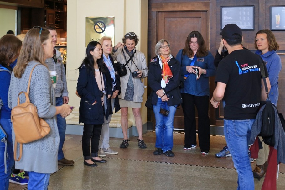 Gastown Food Tour, Taste Vancouver Food Tours, Gastown, Vancouver, BC, Canada, fotoeins.com