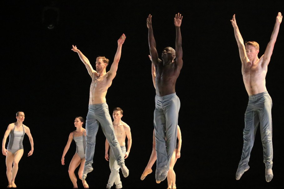 Ballet BC, Program 3, BalletBC30three, Queen Elizabeth Theatre, Vancouver, BC, Canada, fotoeins.com