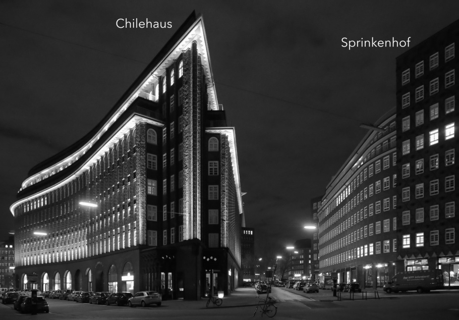 Kontorhausviertel at night, Chilehaus, Sprinkenhof, UNESCO, World Heritage, Weltkulturerbe, Hamburg, Germany, fotoeins.com