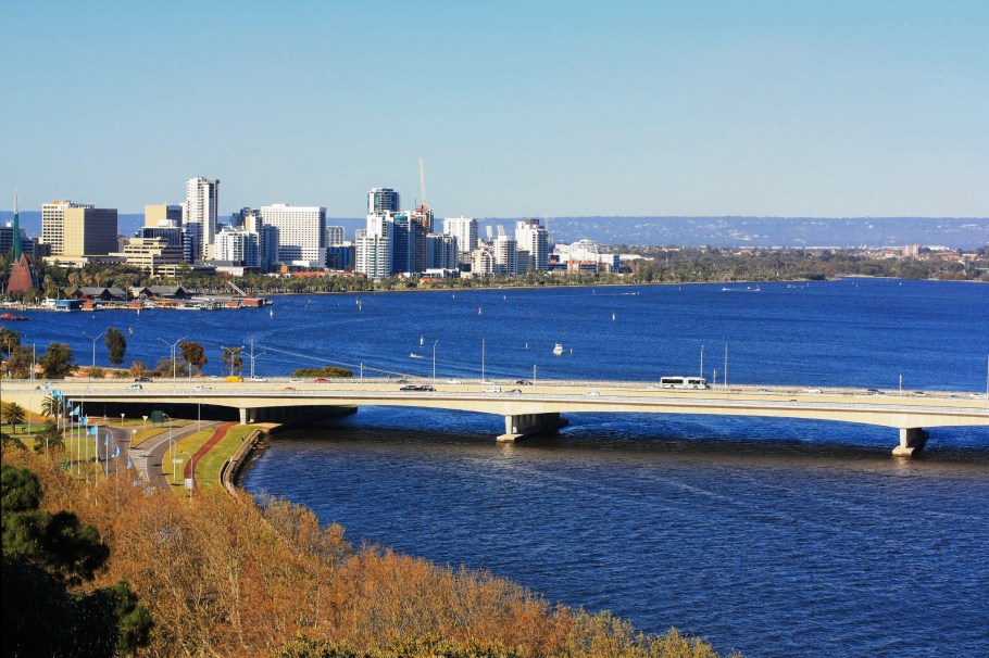 Swan River, Kings Park and Botanic Garden, Mitchell Freeway Narrows Bridge, Perth, Western Australia, Australia, fotoeins.com