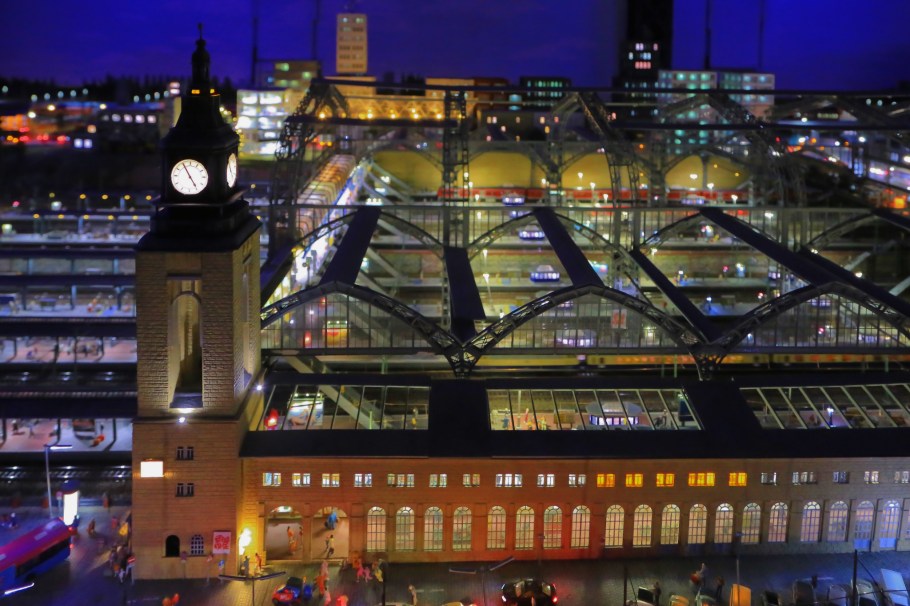 Miniatur Wunderland, MiWuLa, Miniature Wonderland, Speicherstadt, UNESCO World Heritage Site, Welterbe, Weltkulturerbe, Hamburg, Germany, fotoeins.com