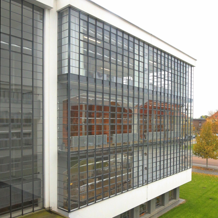 Bauhausgebäude, Bauhaus, Bauhaus Dessau, Dessau, Saxony-Anhalt, SachsenAnhalt, Germany, UNESCO, World Heritage, fotoeins.com