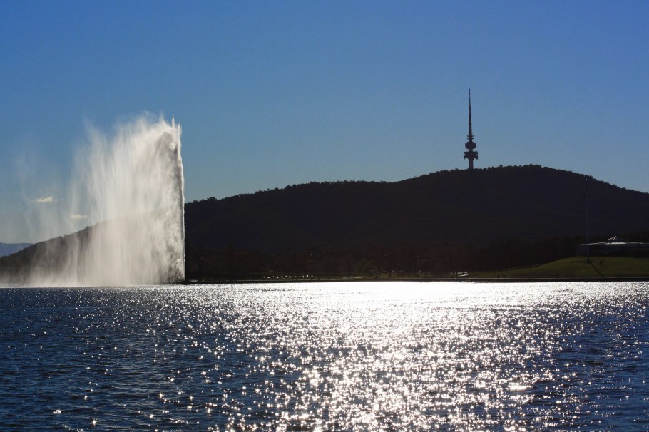 Lake Burley Griffin, Canberra, ACT, Australia, fotoeins.com, myRTW