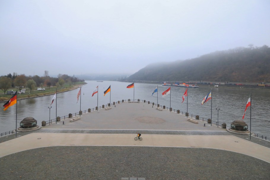 2nd Deutsches Eck, Deutsches Eck, Mosel, Rhine, Koblenz, Rheinland-Pfalz, Rhineland-Palatinate, Germany, Oberes Mittelrheintal, Upper Middle Rhine Valley, UNESCO, World Heritage, fotoeins.com