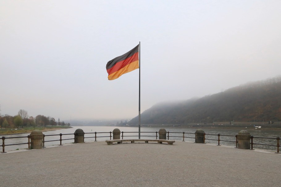 2nd Deutsches Eck, Deutsches Eck, Mosel, Rhine, Koblenz, Rheinland-Pfalz, Rhineland-Palatinate, Germany, Oberes Mittelrheintal, Upper Middle Rhine Valley, UNESCO, World Heritage, fotoeins.com