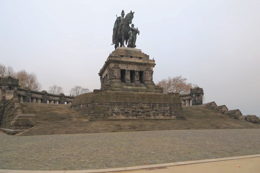 emorial to German Unity, 2nd Deutsches Eck, Deutsches Eck, Mosel, Rhine, Koblenz, Rheinland-Pfalz, Rhineland-Palatinate, Germany, Oberes Mittelrheintal, Upper Middle Rhine Valley, UNESCO, World Heritage, fotoeins.com