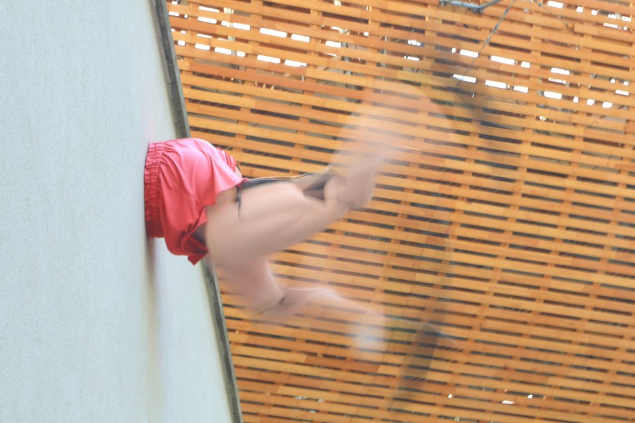 David Cerny, sculpture, contemporary art, Prague, Praha, Czech Republic, fotoeins.com