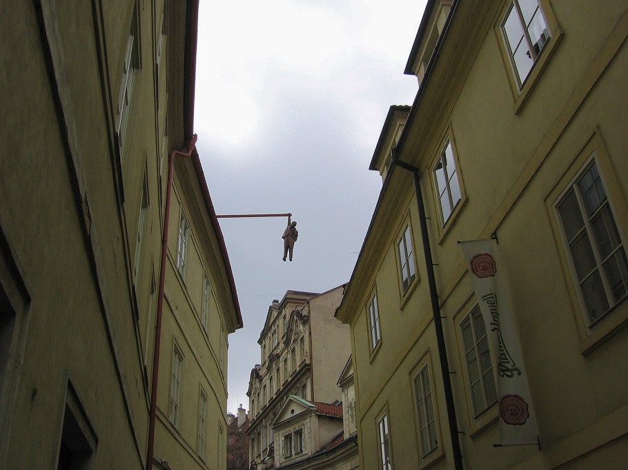 David Cerny, sculpture, contemporary art, Prague, Praha, Czech Republic, fotoeins.com