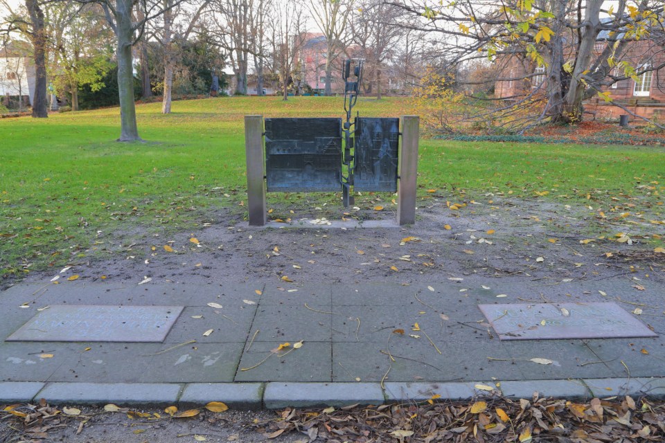 Martin Luther, Diet of Worms, Emperor Charles V, Reformation, Reformation 500, Luther 2017, Worms, Rheinland-Pfalz, Rhineland-Palatinate, Germany, fotoeins.com