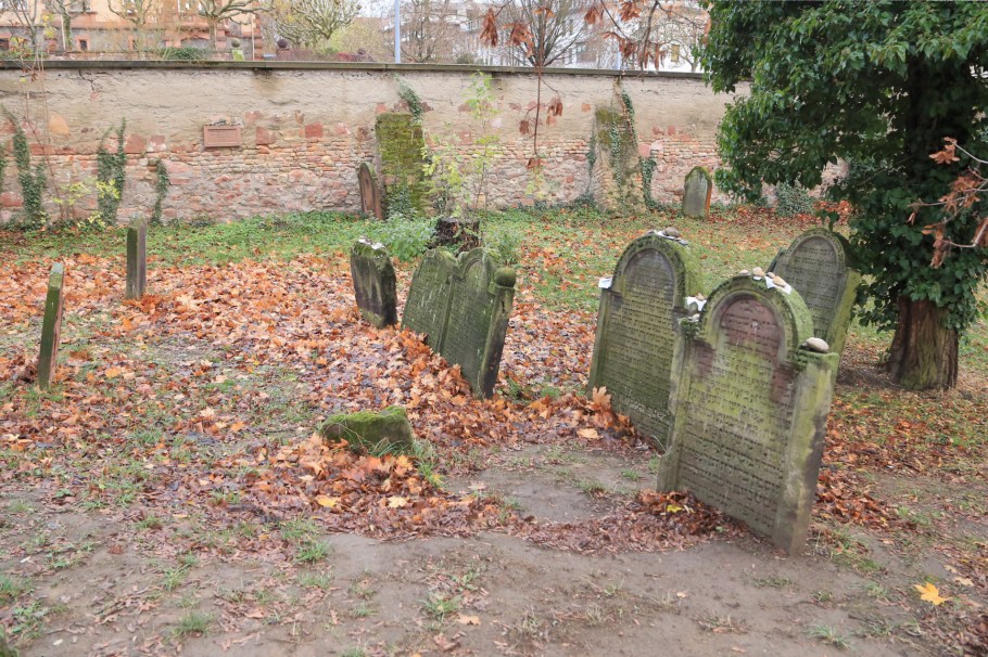 Holy Sand, Jewish cemetery, Worms, Warmaisa, Schum Cities, Rheinland-Pfalz, Rhineland-Palatinate, Germany, fotoeins.com