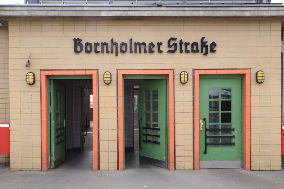 Boesebruecke, Bornholmer Strasse, S Bornholmer Strasse, S-Bahn Berlin, Berliner Mauer, Berlin Wall, Berlin, Hauptstadt, Germany, fotoeins.com