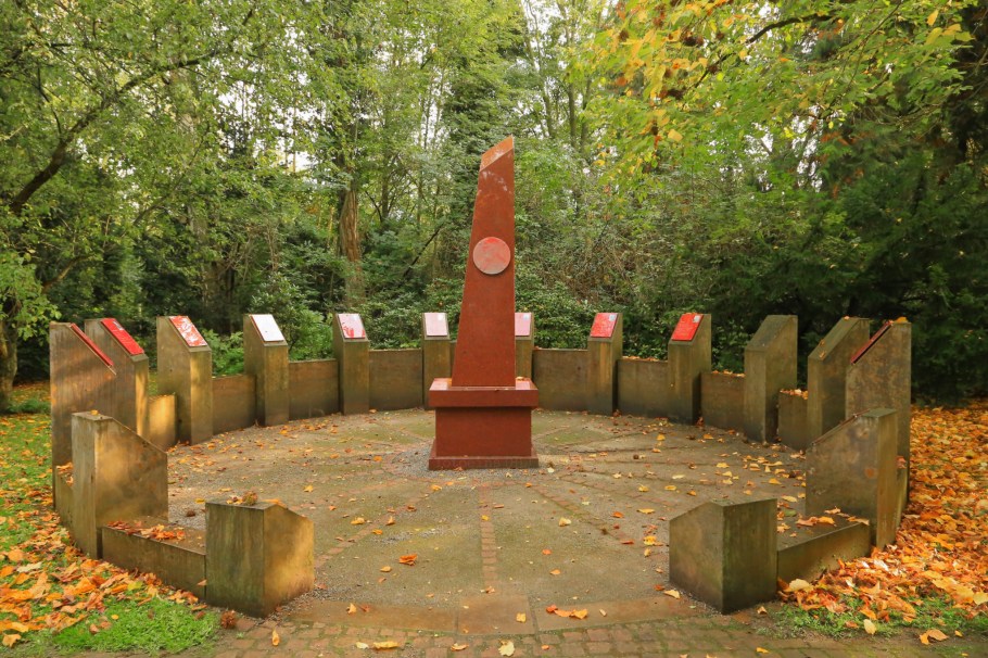 Nobel-Rondell, Nobel Rondel, Nobel Prize, Stadtfriedhof, Göttingen, Niedersachsen, Lower Saxony, Germany, fotoeins.com