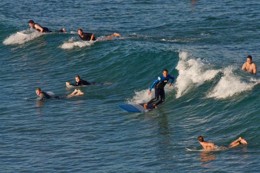 surfing, Bondi Icebergs Club, Bondi Beach, Sydney, NSW, Australia, fotoeins.com