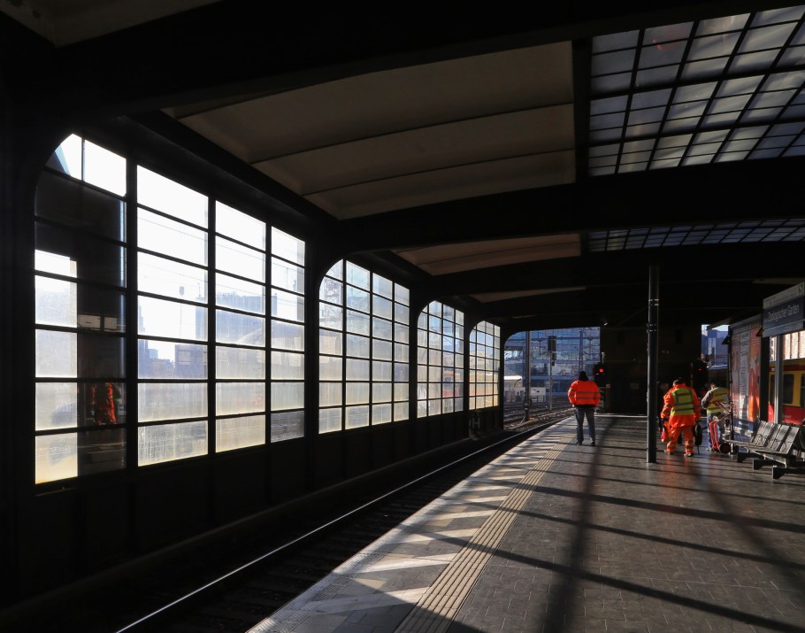 Zoo Station, Zoologischer Garten, Berlin, Germany, fotoeins.com