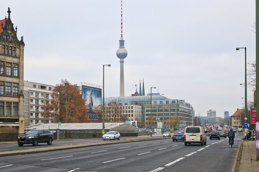 Kleine Gertraudenstrasse, Fernsehturm, ThatTowerAgain, Berlin, Germany, fotoeins.com
