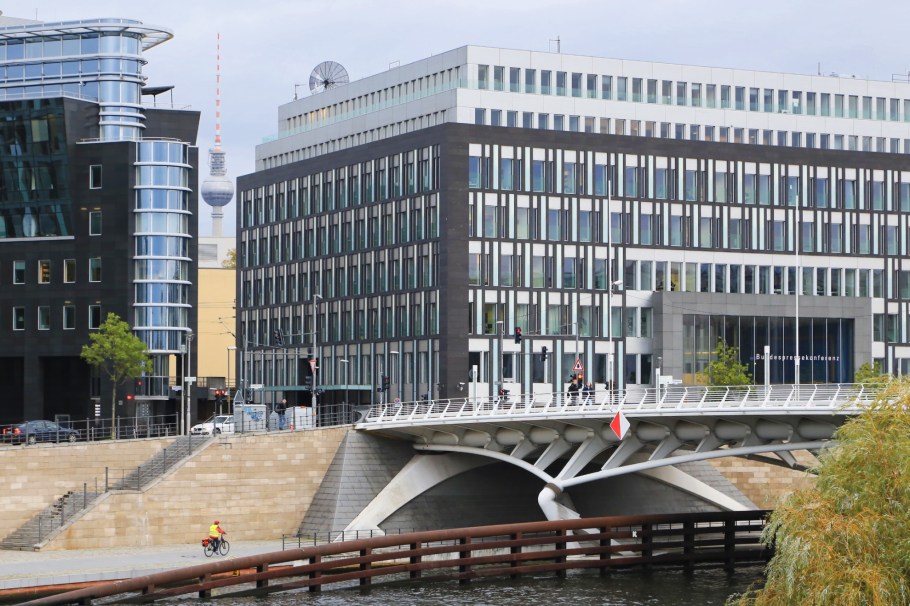 Kronprinzenbrücke, Unterbaumbrücke, Spree, Fernsehturm, ThatTowerAgain, Berlin, Germany, fotoeins.com