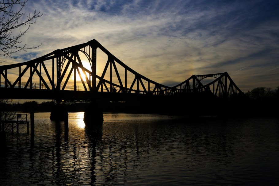 Glienicker Bruecke, Glienicke Bridge, Potsdam, Brandenburg, Germany, fotoeins.com