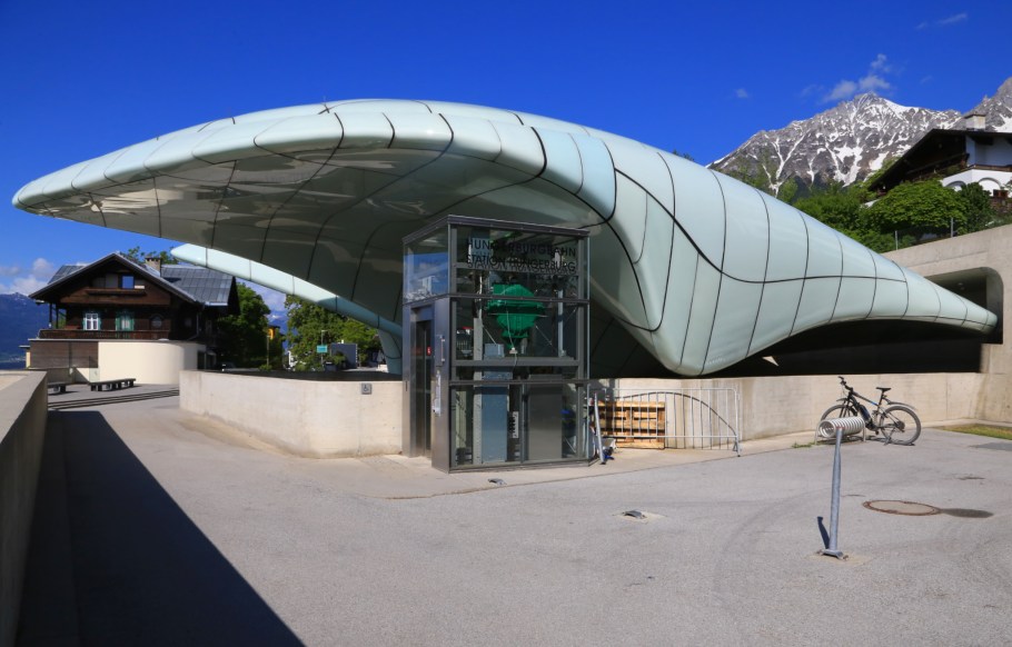 Hungerburgbahn, Hungerburg station, Zaha Hadid, Innsbruck, Tirol, Tyrol, Oesterreich, Austria, fotoeins.com