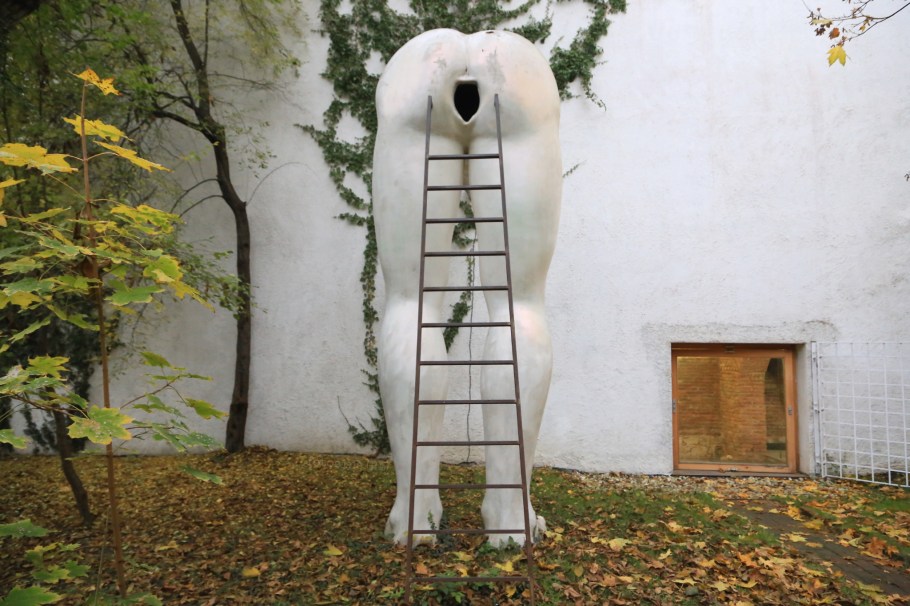 David Cerny, sculpture, contemporary art, Prague, Praha, Czech Republic, fotoeins.com