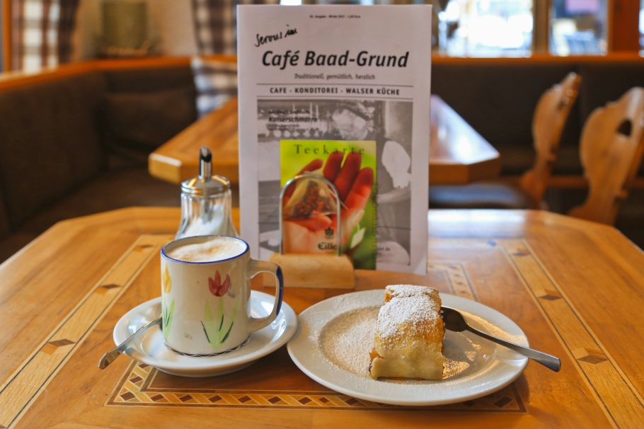 Cafe Baad-Grund, Baad, Kleinwalsertal, Vorarlberg, Österreich, fotoeins.com