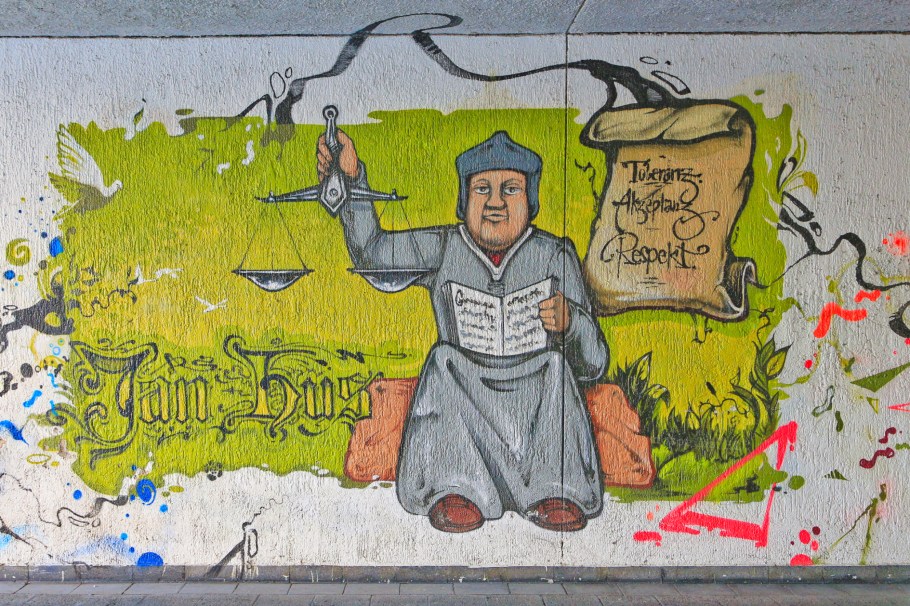Jan Hus, John Huss, Bohemian, Bohemian Reformation, Council of Constance, Graffiti fürs Konziljubiläum, Emin Hasirci, Alte-Rheinbrücke, Konstanz, Constance, Baden-Württemberg, Germany, Deutschland, fotoeins.com