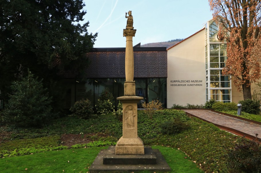 Kurpfälzisches Museum, Palatinate Provincial Museum, Altstadt, Old Town, Heidelberg, Baden-Württemberg, Germany, fotoeins.com