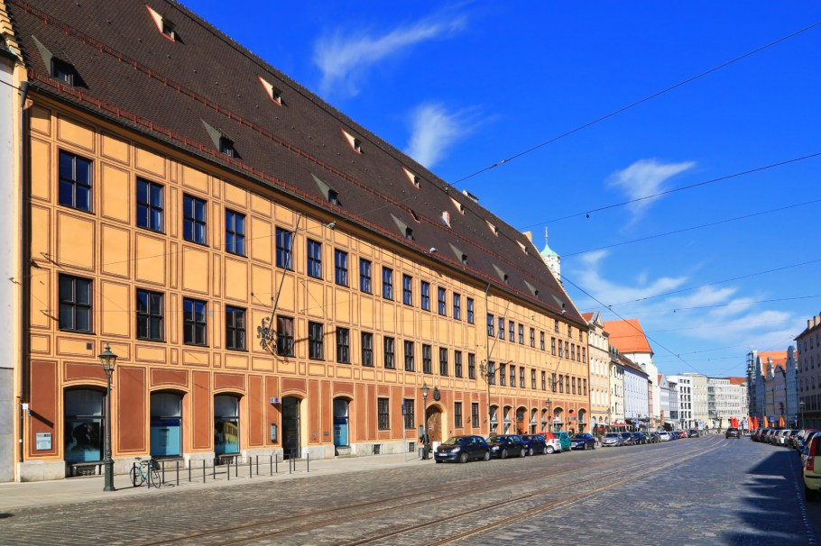 Maximilianstrasse, Fuggerhäuser, Jakob Fugger, Augsburg, Bayern, Bavaria, Swabia, Schwaben, Germany, Deutschland, fotoeins.com